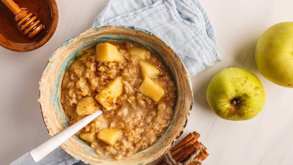 Apple Cinnamon Oatmeal