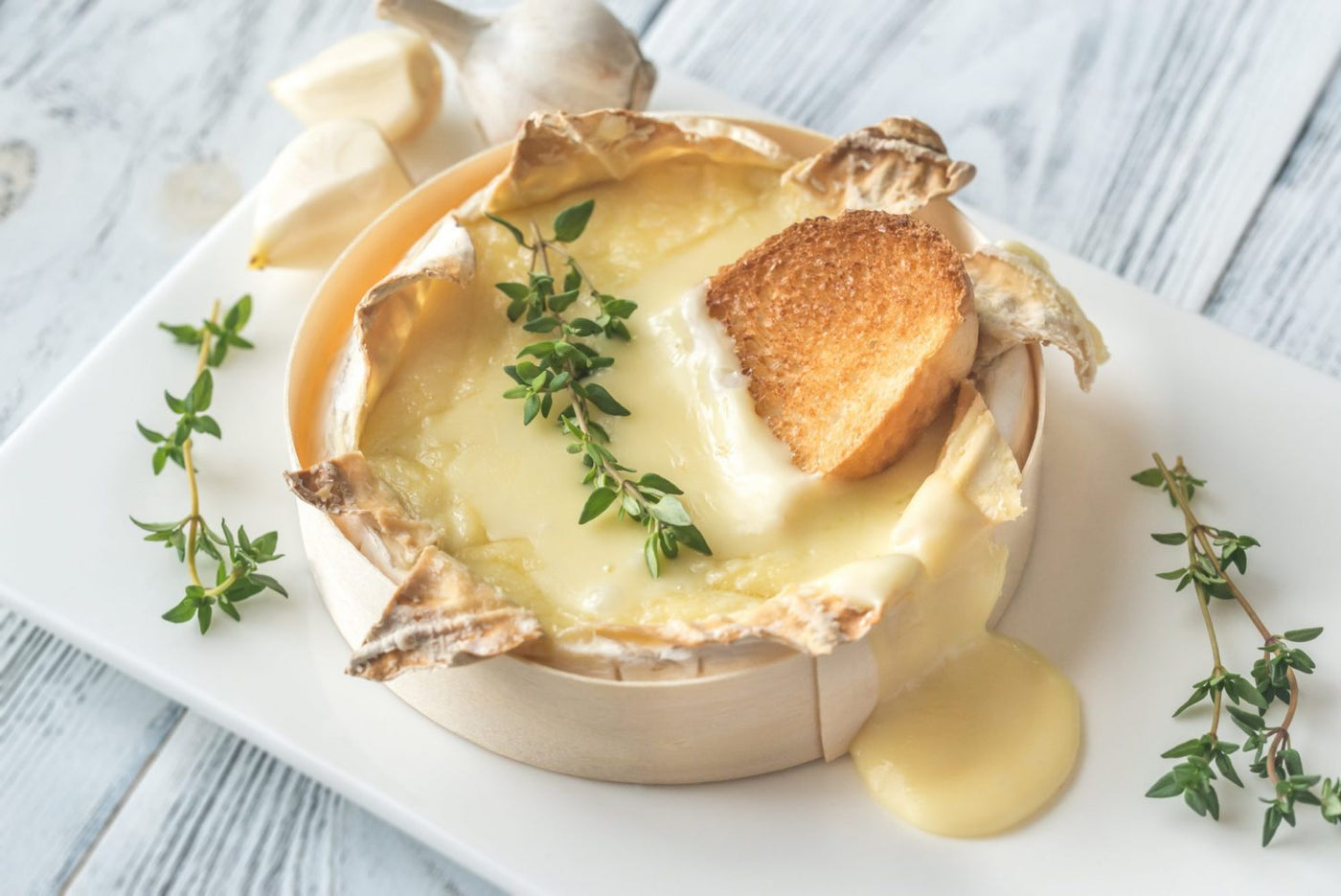 How To Bake Camembert Cheese: Irresistibly Gooey