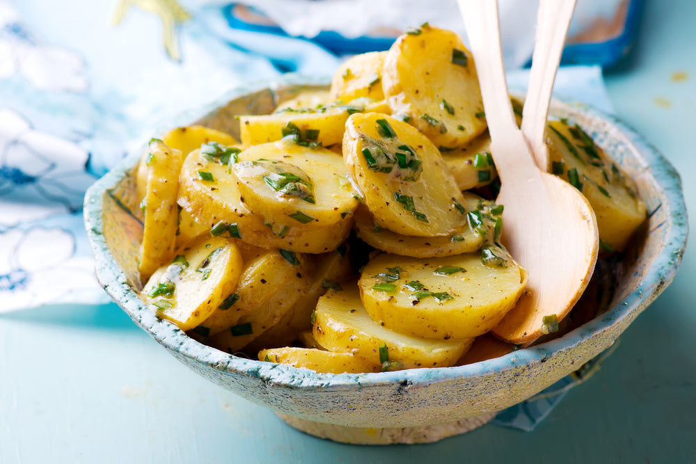 Picnic potato salad sharer